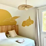 Maison Forenea D'hotes Dans Les Bois Avec Petits Dejeuners Bio
