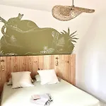 Maison Forenea D'hotes Dans Les Bois Avec Petits Dejeuners Bio