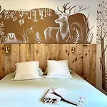 Maison Forenea D'hotes Dans Les Bois Avec Petits Dejeuners Bio Bed & Breakfast Sainte-Nathalene