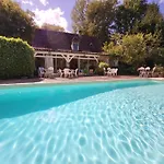 Maison Forenea D'hotes Dans Les Bois Avec Petits Dejeuners Bio לינה וארוחת בוקר