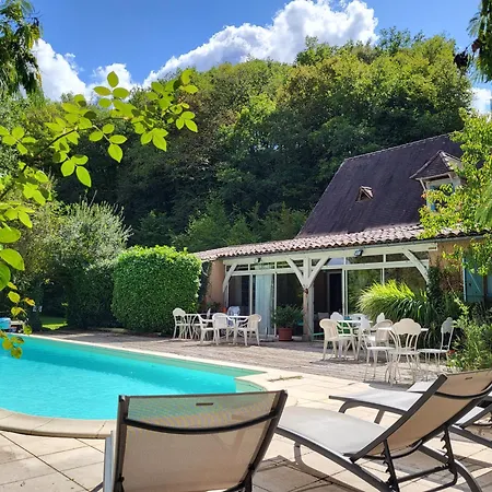 לינה וארוחת בוקר Maison Forenea D'hotes Dans Les Bois Avec Petits Dejeuners Bio 3*