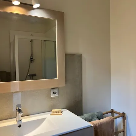 乐穆兰波旁住宿加早餐旅馆 住宿加早餐酒店 Sainte-Nathalène