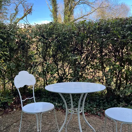 乐穆兰波旁住宿加早餐旅馆 3* Sainte-Nathalène