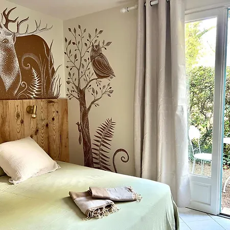 住宿加早餐酒店 乐穆兰波旁住宿加早餐旅馆 3*