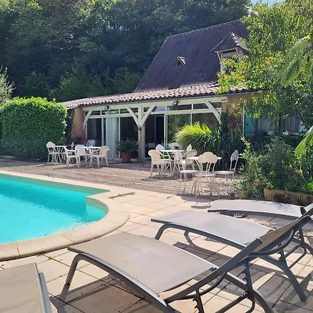 乐穆兰波旁住宿加早餐旅馆