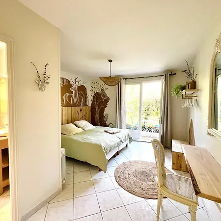 Maison Forenea D'hotes Dans Les Bois Avec Petits Dejeuners Bio Bed & Breakfast 3*