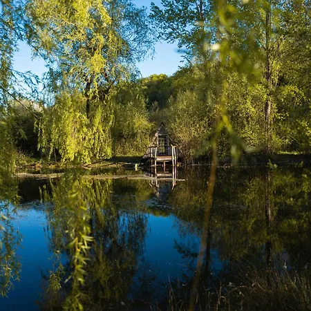 Maison Forenea D'hotes Dans Les Bois Avec Petits Dejeuners Bio 3* Sainte-Nathalène