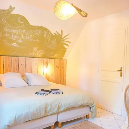 Maison Forenea D'hotes Dans Les Bois Avec Petits Dejeuners Bio