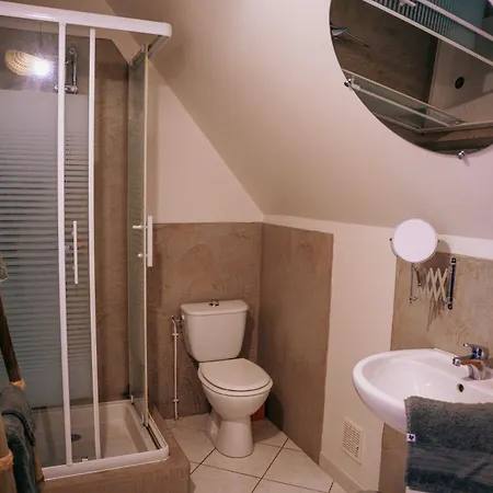 Bed & Breakfast Maison Forenea D'hotes Dans Les Bois Avec Petits Dejeuners Bio