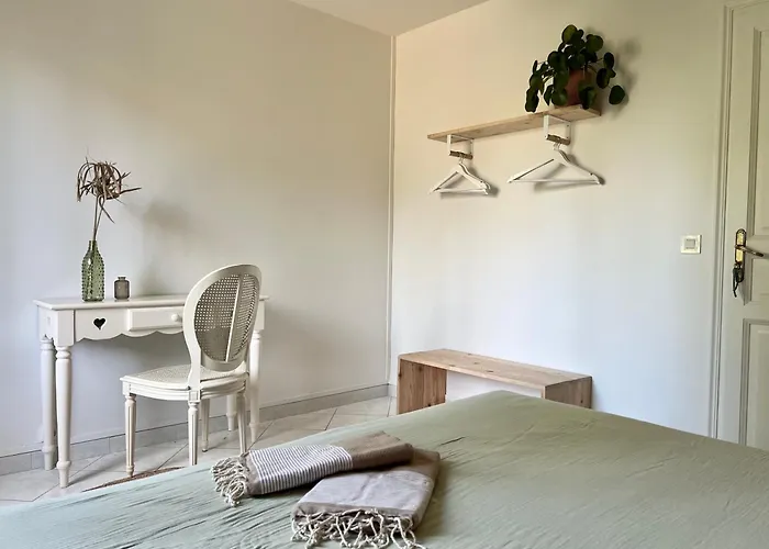Maison Forenea D'hotes Dans Les Bois Avec Petits Dejeuners Bio Bed & Breakfast 3*