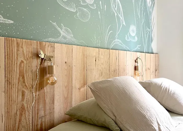 Maison Forenea D'hotes Dans Les Bois Avec Petits Dejeuners Bio