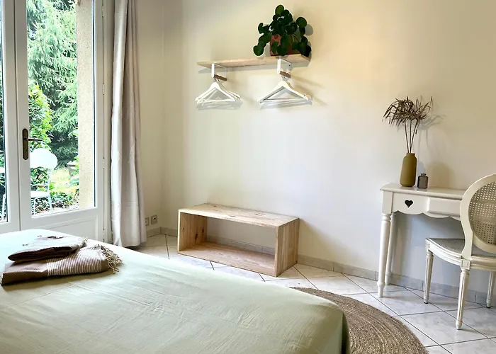 Bed and breakfast Maison Forenea D'hôtes Dans Les Bois Avec Petits Déjeuners Bio 3*