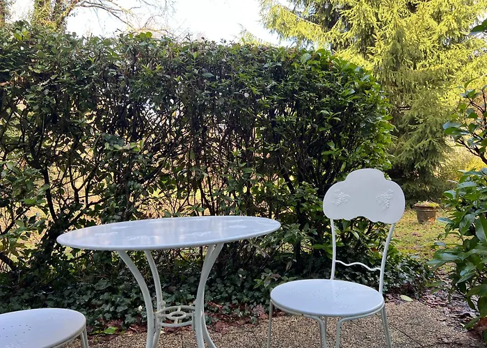 Maison Forenea D'hotes Dans Les Bois Avec Petits Dejeuners Bio Sainte-Nathalène