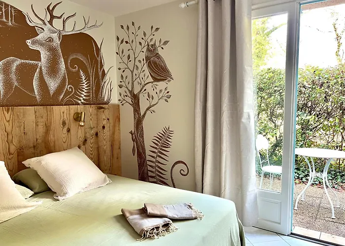 Bed & Breakfast Maison Forenea D'hotes Dans Les Bois Avec Petits Dejeuners Bio 3*