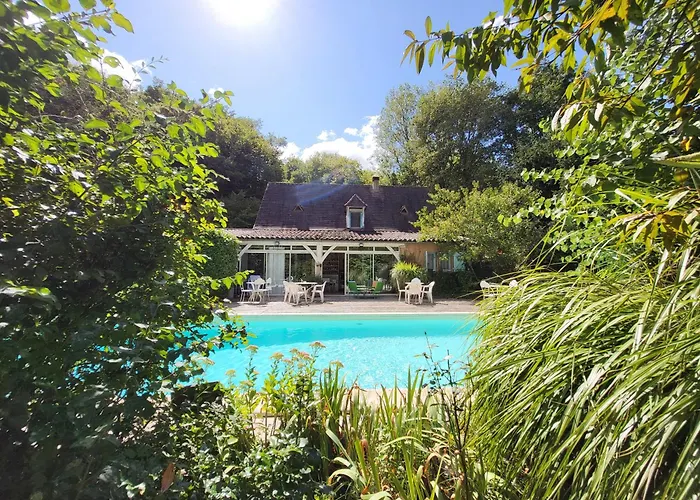 Maison Forenea D'hôtes Dans Les Bois Avec Petits Déjeuners Bio 3* Sainte-Nathalène